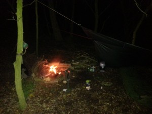 kamp bij nacht